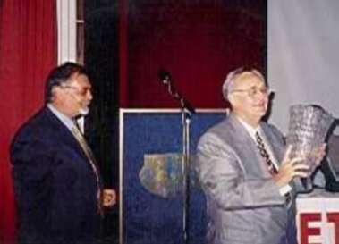 2000.jpg
