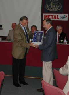 2001.jpg
